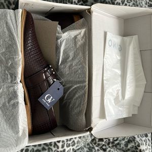 Gino Vitale dress shoes new in box